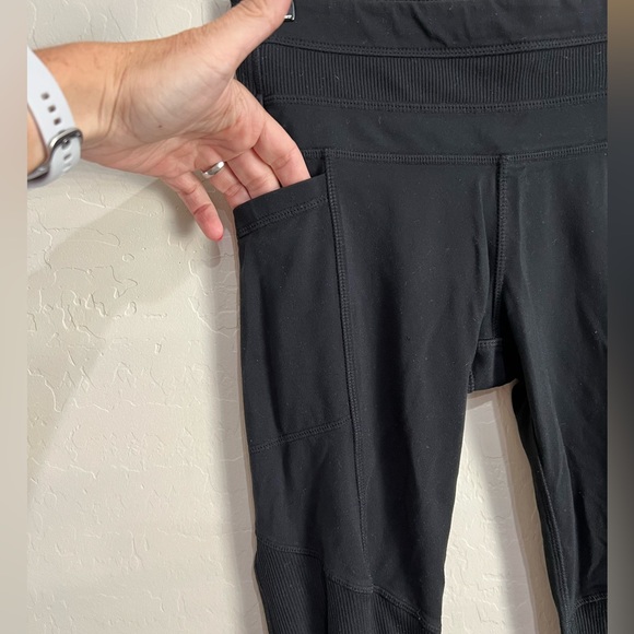 Athleta Excursion Tight Hybrid with Ribbing in Black, Size XS - Picture 3 of 9